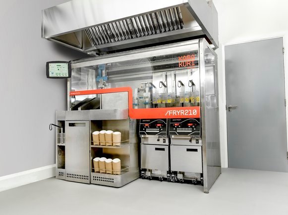 Japan’s Karakuri Automates Restaurant Fry Lines With New Tech ‘FRYR210’